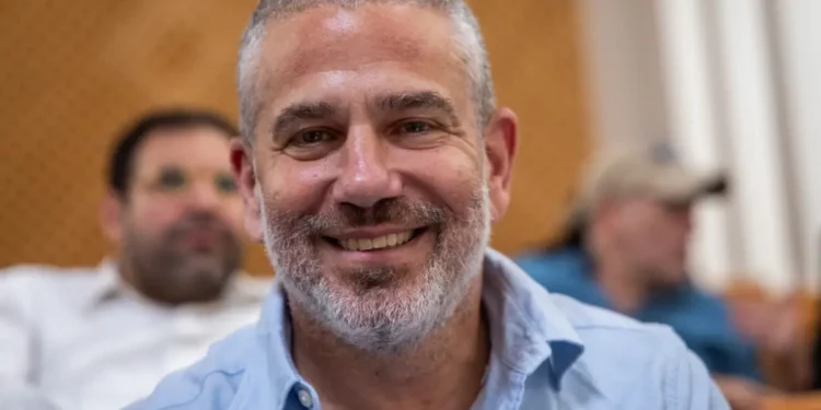 Imagen de Yinon Magal en la noticia sobre la controversia por sus palabras acerca de Gadi Eisenkot